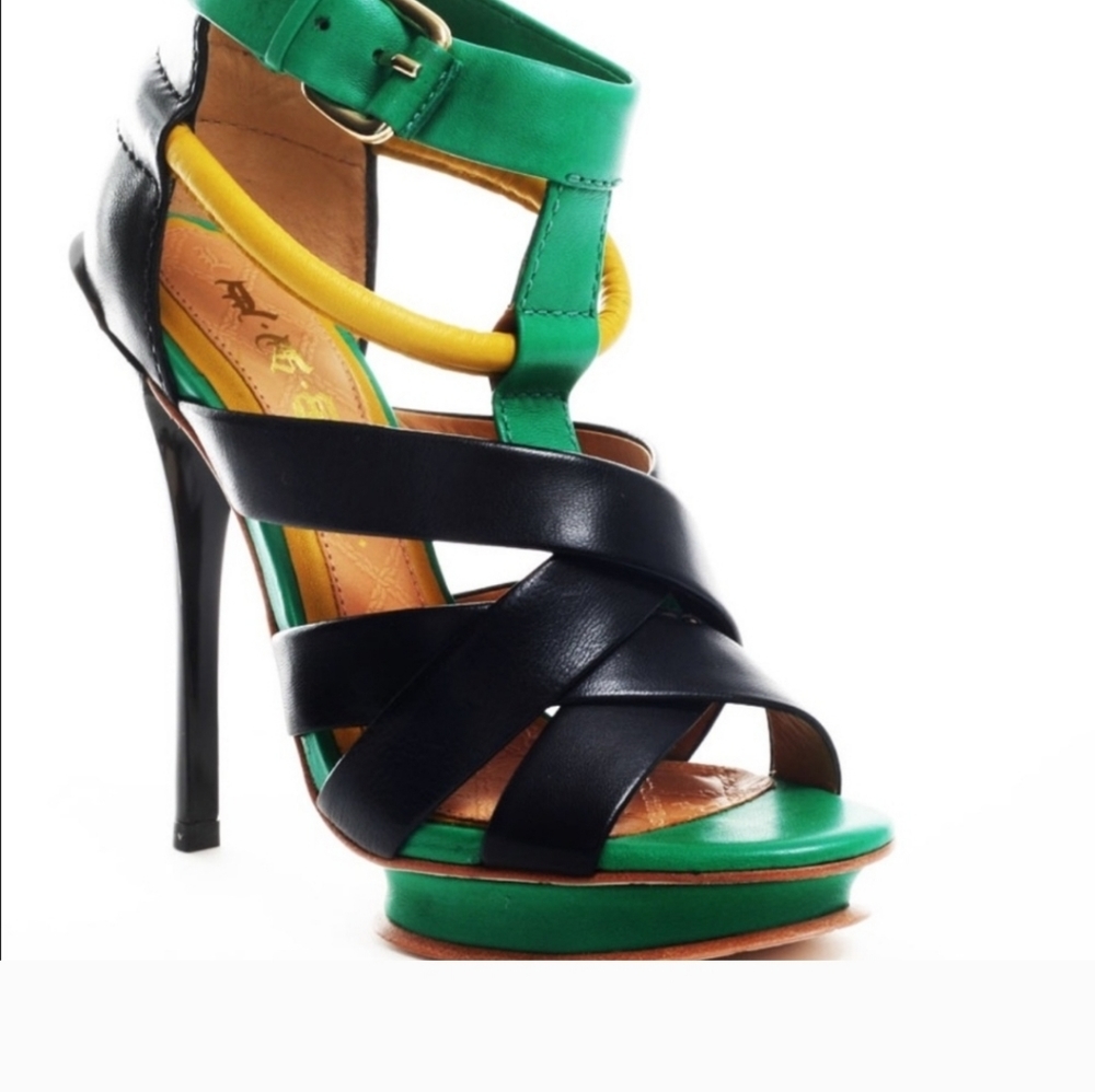 In looking for this heels